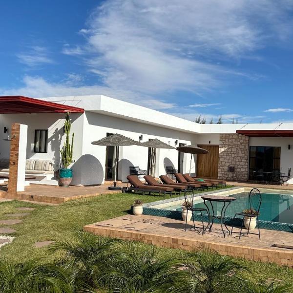 Villa Ehzzara piscine chauffée