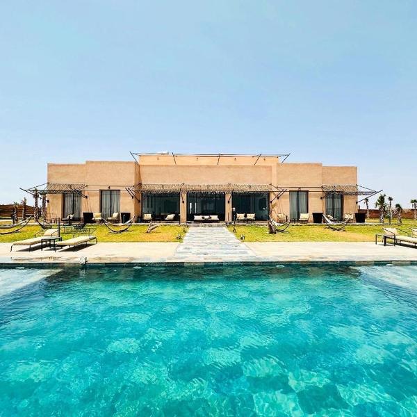 Domaine Privé 2HA Padel, Foot, Piscine & Jaccuzi Marrakech