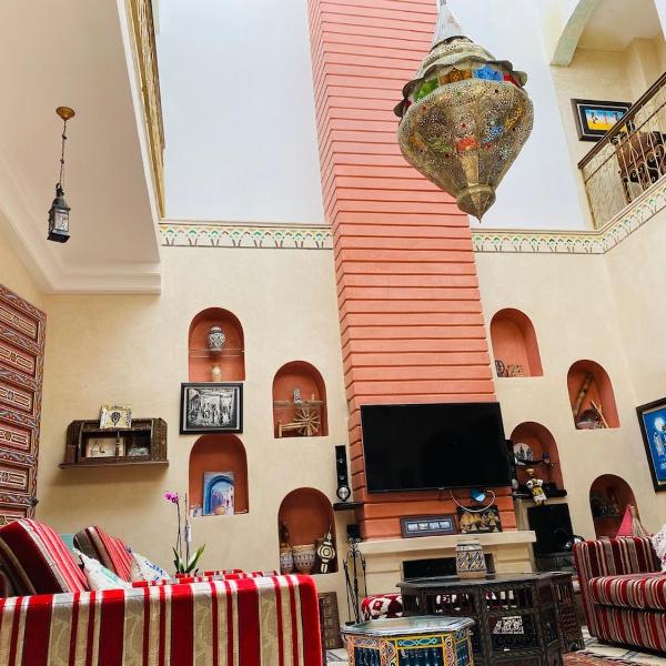 Traditional Riad 4-bedroom in the heart of Rabat medina