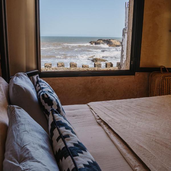 Authentic Riad - Sea View & Rooftop Spa