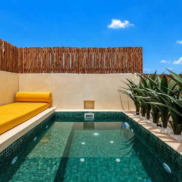 Riad Lyne toit terrasse et piscine a 8 min de Jemaa el Fna
