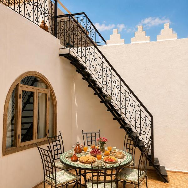 Dar Qawi - Riad privé, rooftop & plage à 5 min