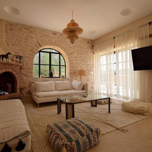 Dar Tamount, 5 suites, pool, absolutely quiet