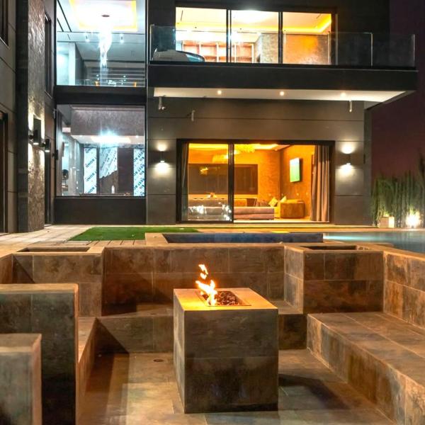 Elegant 9-Bed Villa with Private Pool TN92035